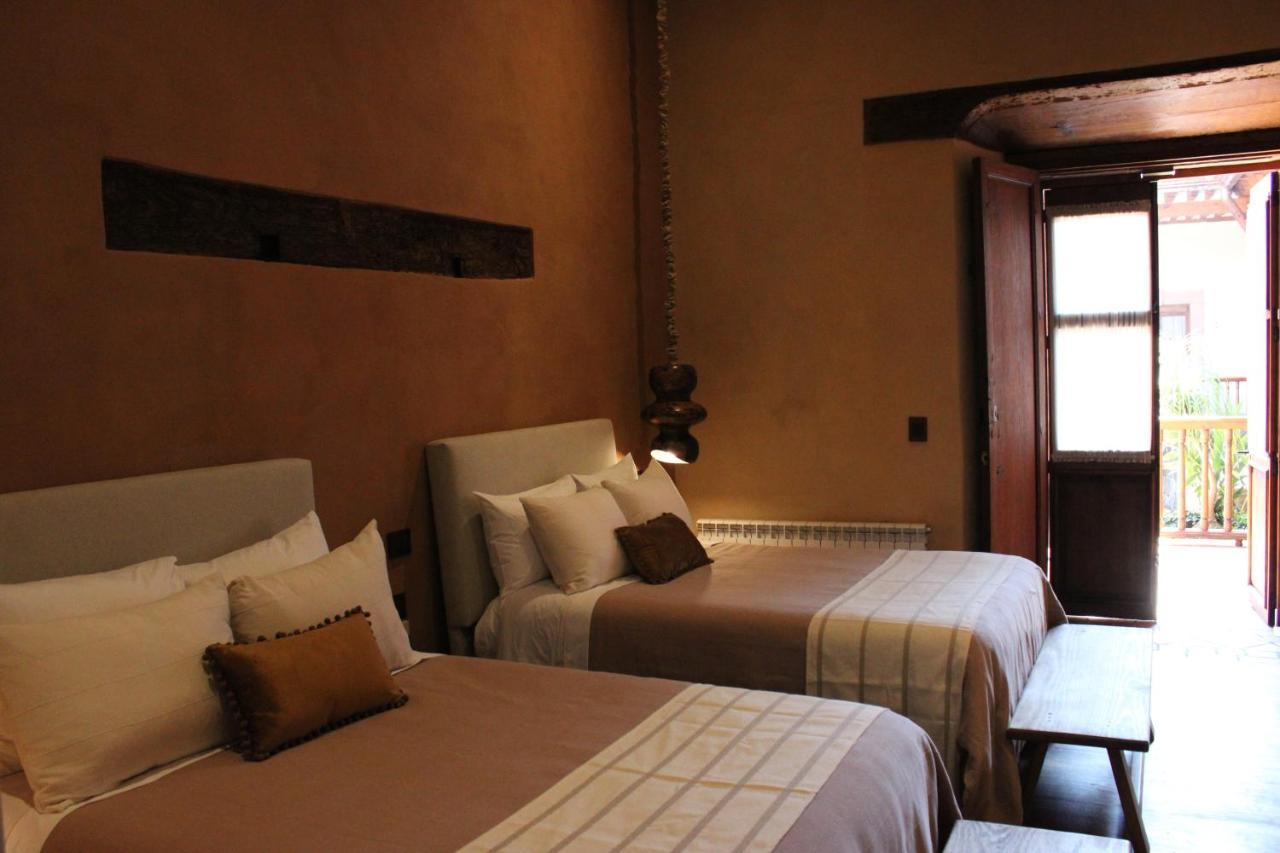 Hotel Ibarra 14 Пацкуаро Экстерьер фото
